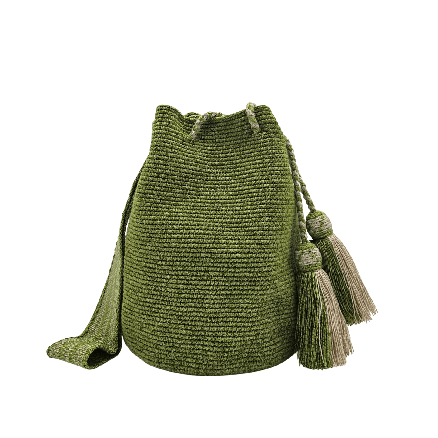 Handmade Wayuu bag in a vibrant green hue, featuring intricate woven details, braided drawstrings, and beige tassels. Ethically crafted by Colombian artisans.