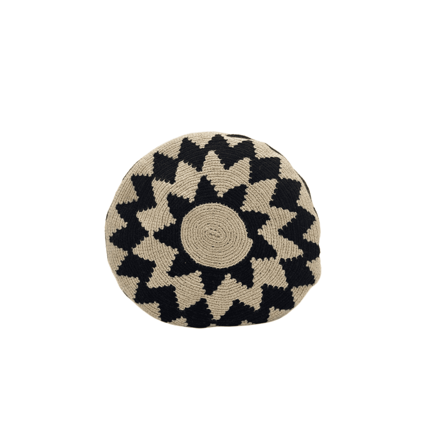 Wayuu bag in beige and black featuring a geometric design, handcrafted by Colombian artisans.