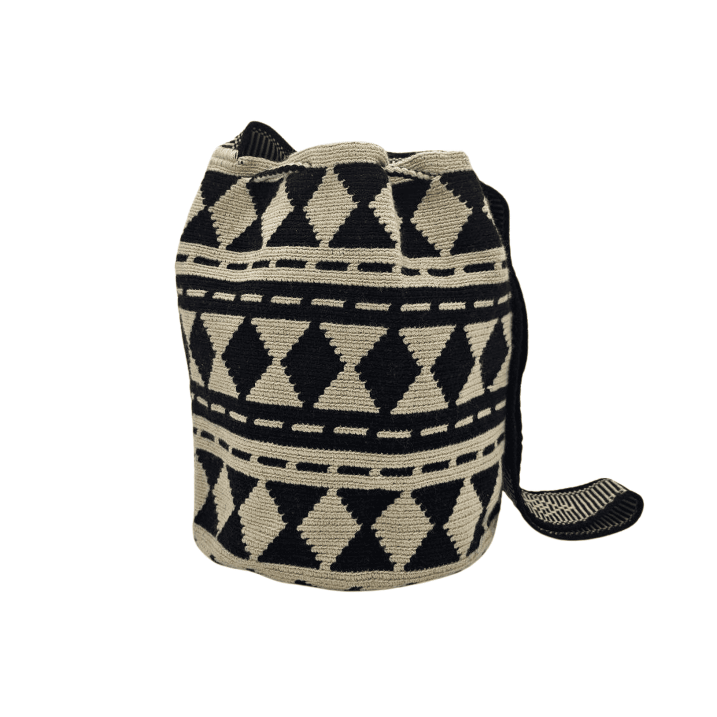 Wayuu bag in beige and black featuring a geometric design, handcrafted by Colombian artisans.