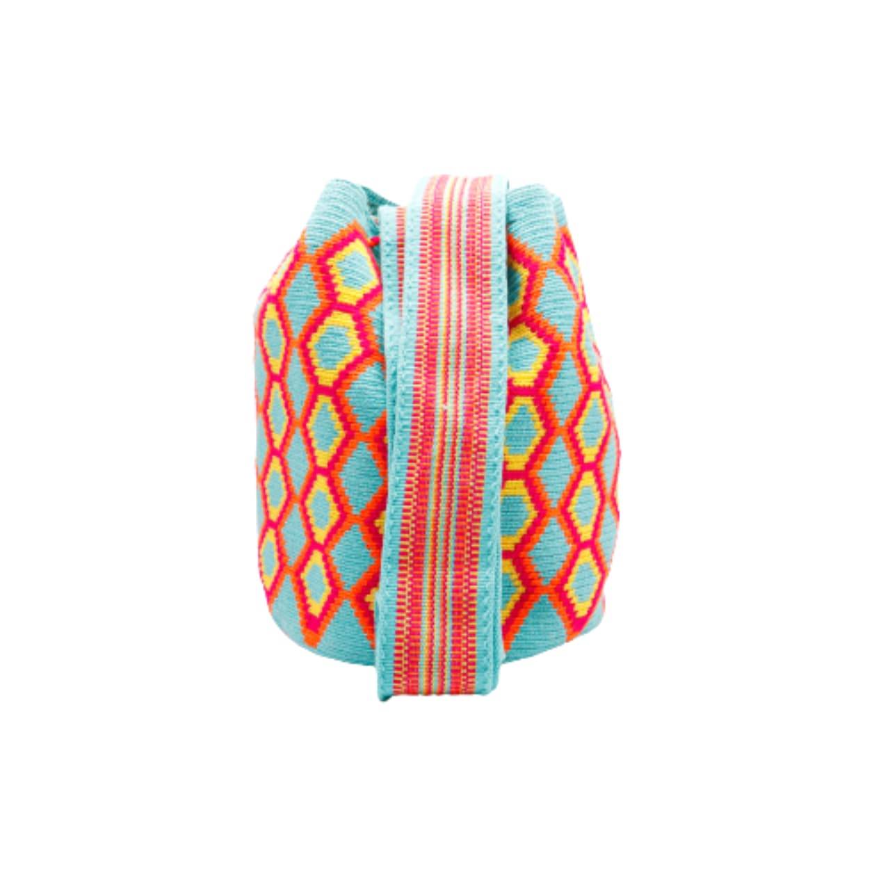 Mariajo Wayuu bag expertly crocheted by a skilled Wayuu artisan, featuring vibrant aqua, orange, magenta, and yellow hues. A visually attractive and chic accessory showcasing intricate craftsmanship.