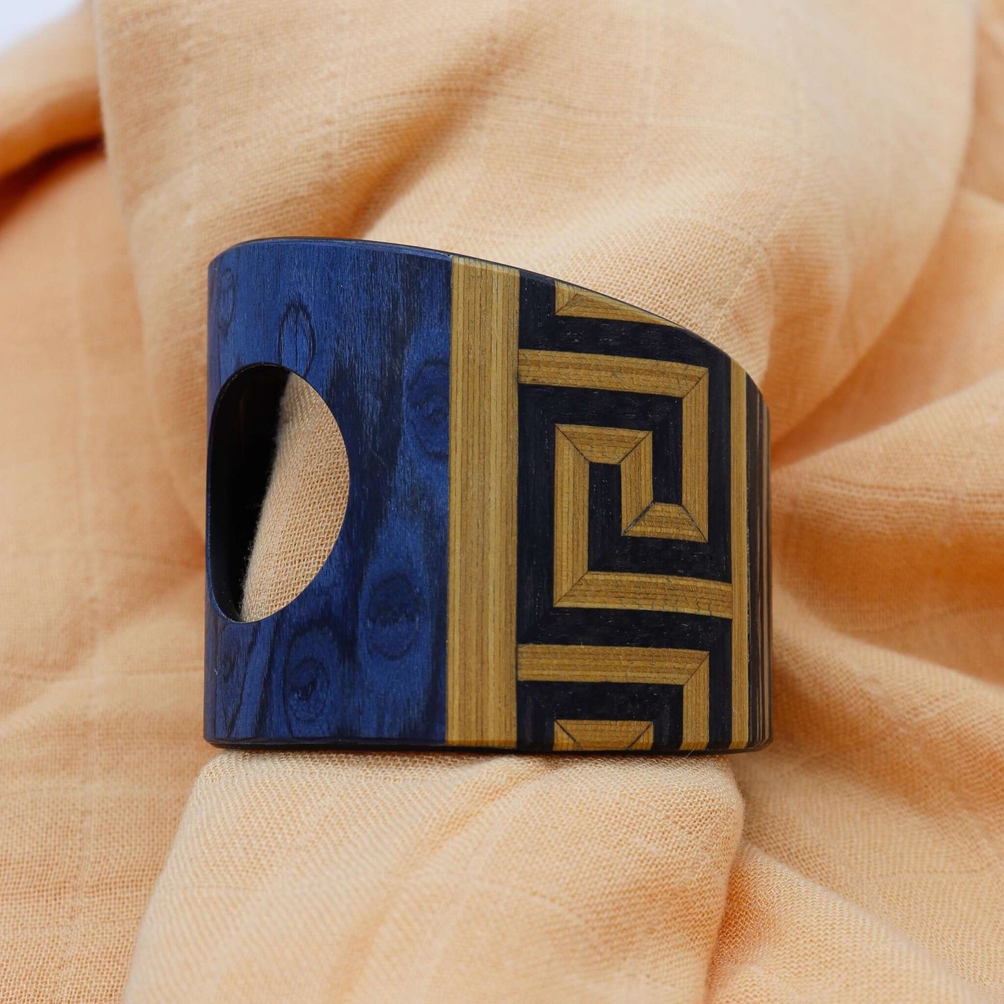 Nogal Wood Bangles - Origin Colombia