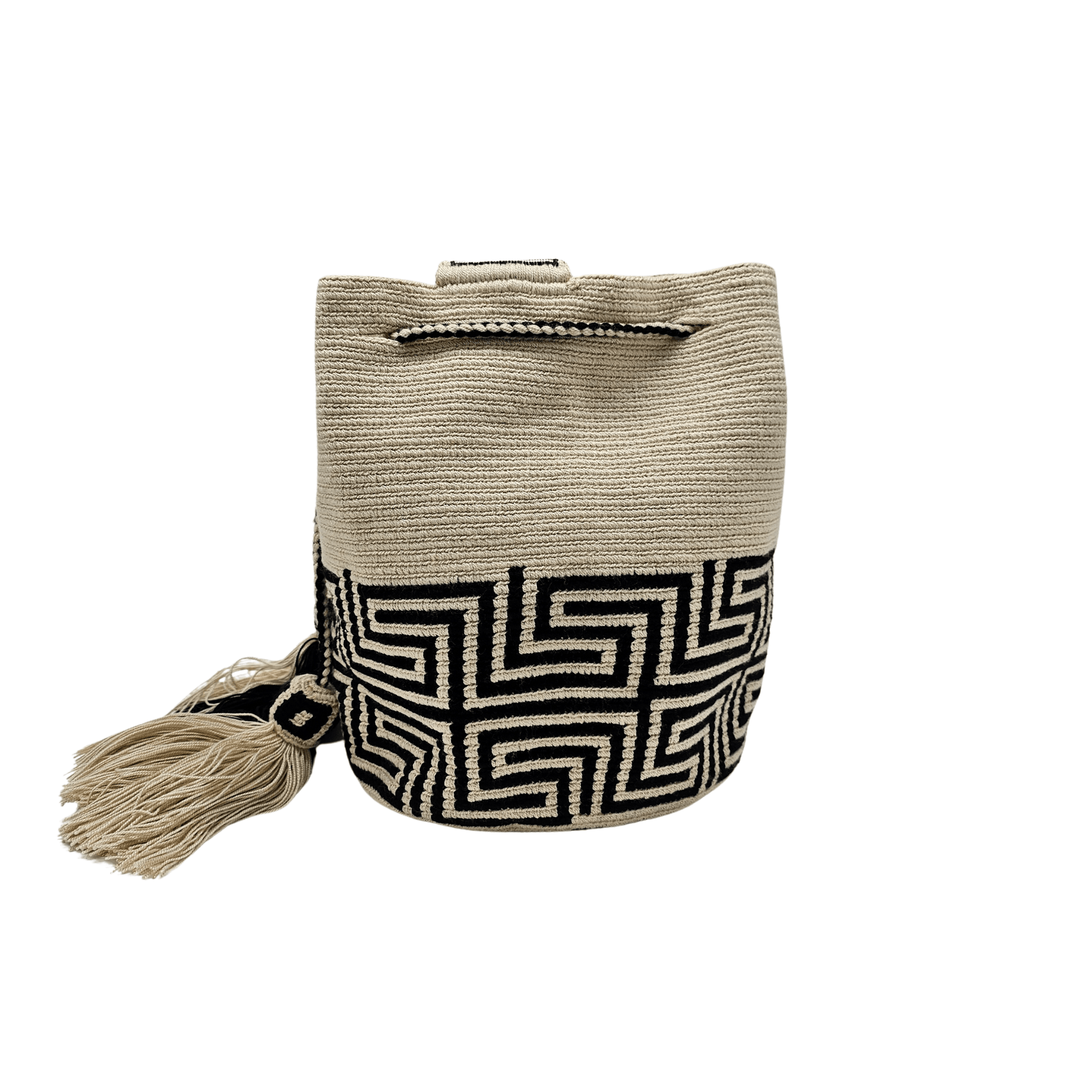 Handmade Wayuu bag by Wayuu artisans, this unique bag in beige and black tones with a pre-Columbian geometric design is perfect for everyday use.