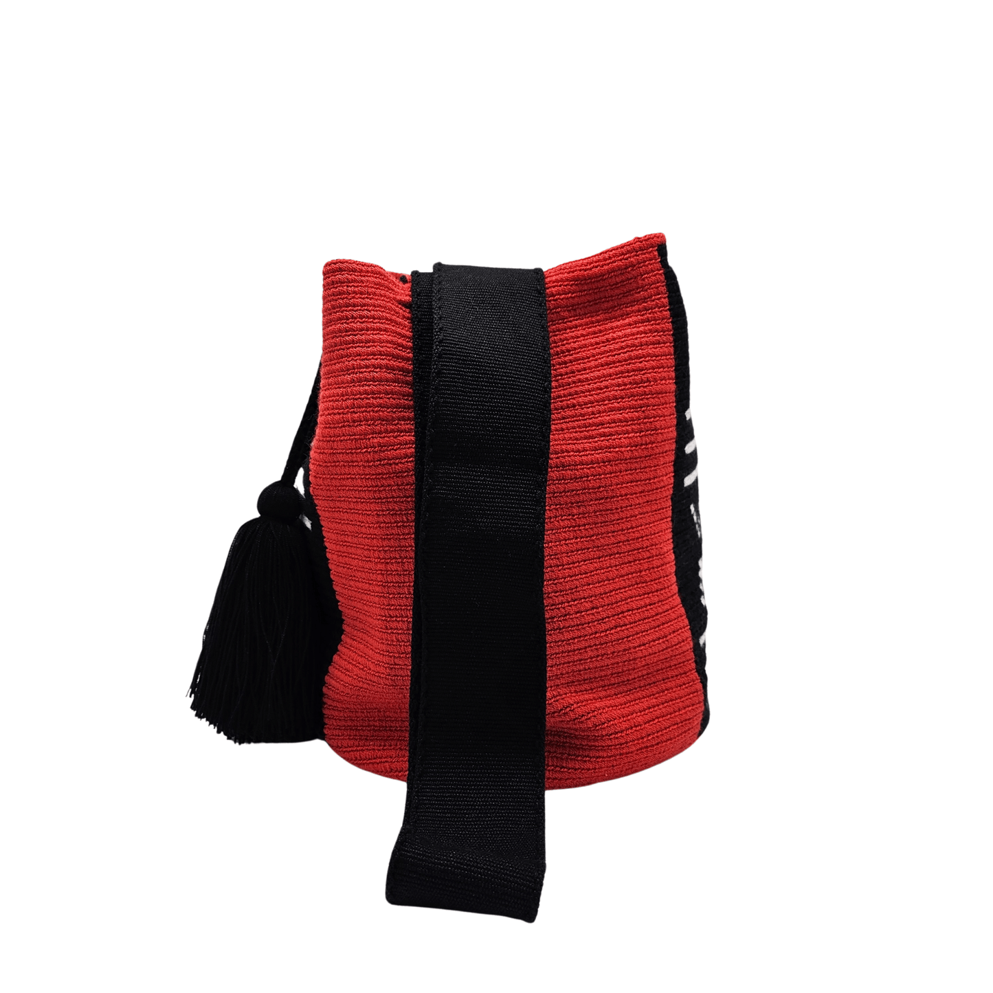 Handmade Wayuu bag by Wayuu artisans, this unique bag in black and red tones with a pre-Columbian geometric design is perfect for everyday use.