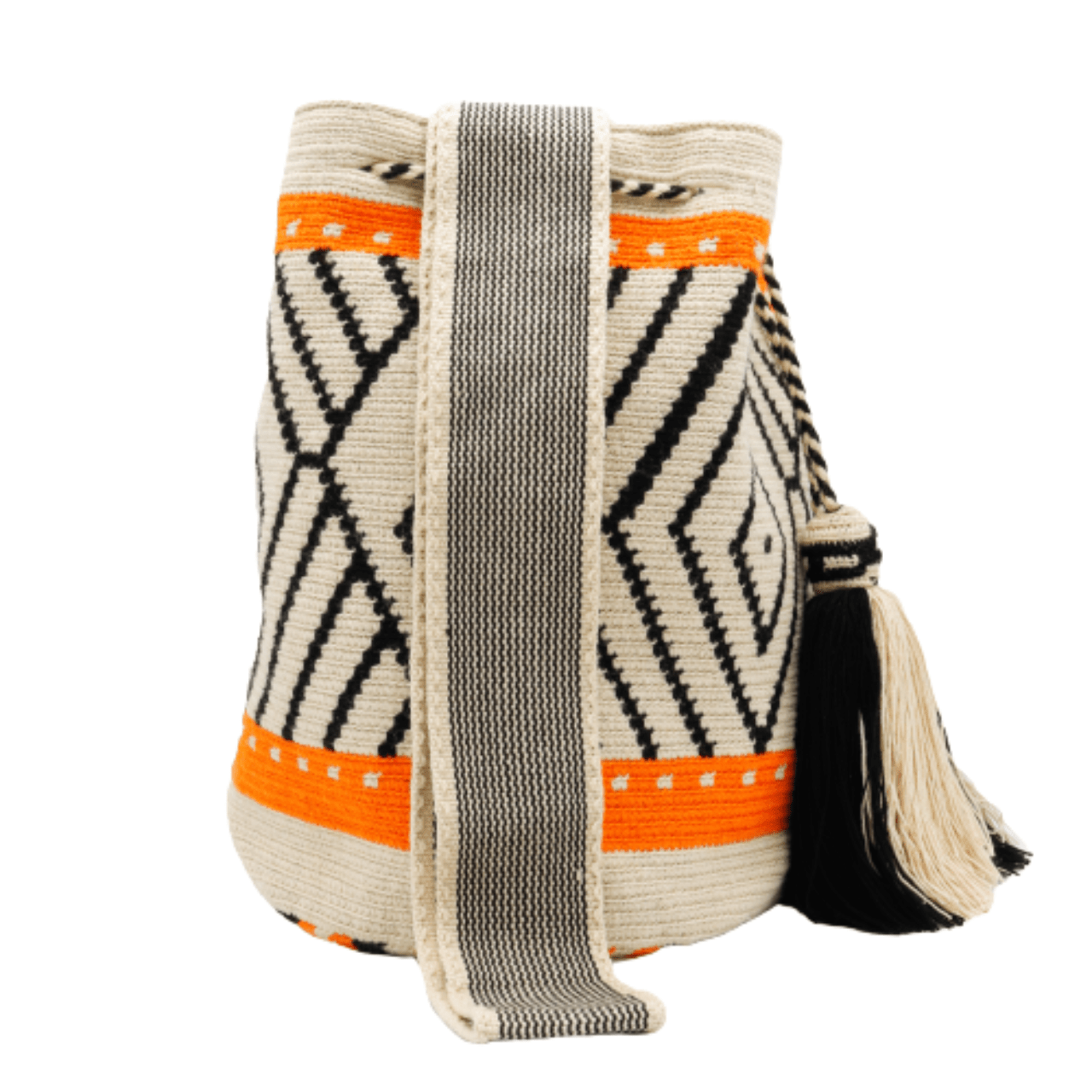 Enhance your style with the captivating Eira Wayuu Bag featuring a beautiful combination of beige, black, and orange. Adorned with a stunning pattern, this Wayuu bag remains a beloved choice, adding a touch of timeless charm to any outfit.