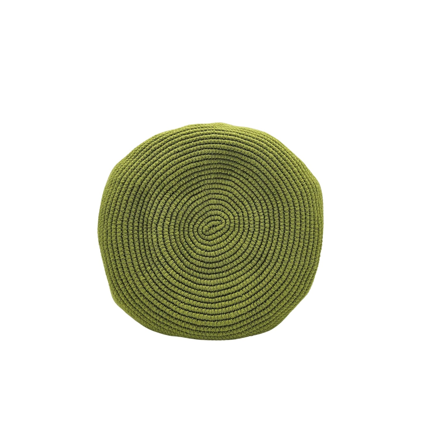 Handmade Wayuu bag in a vibrant green hue, featuring intricate woven details, braided drawstrings, and beige tassels. Ethically crafted by Colombian artisans.