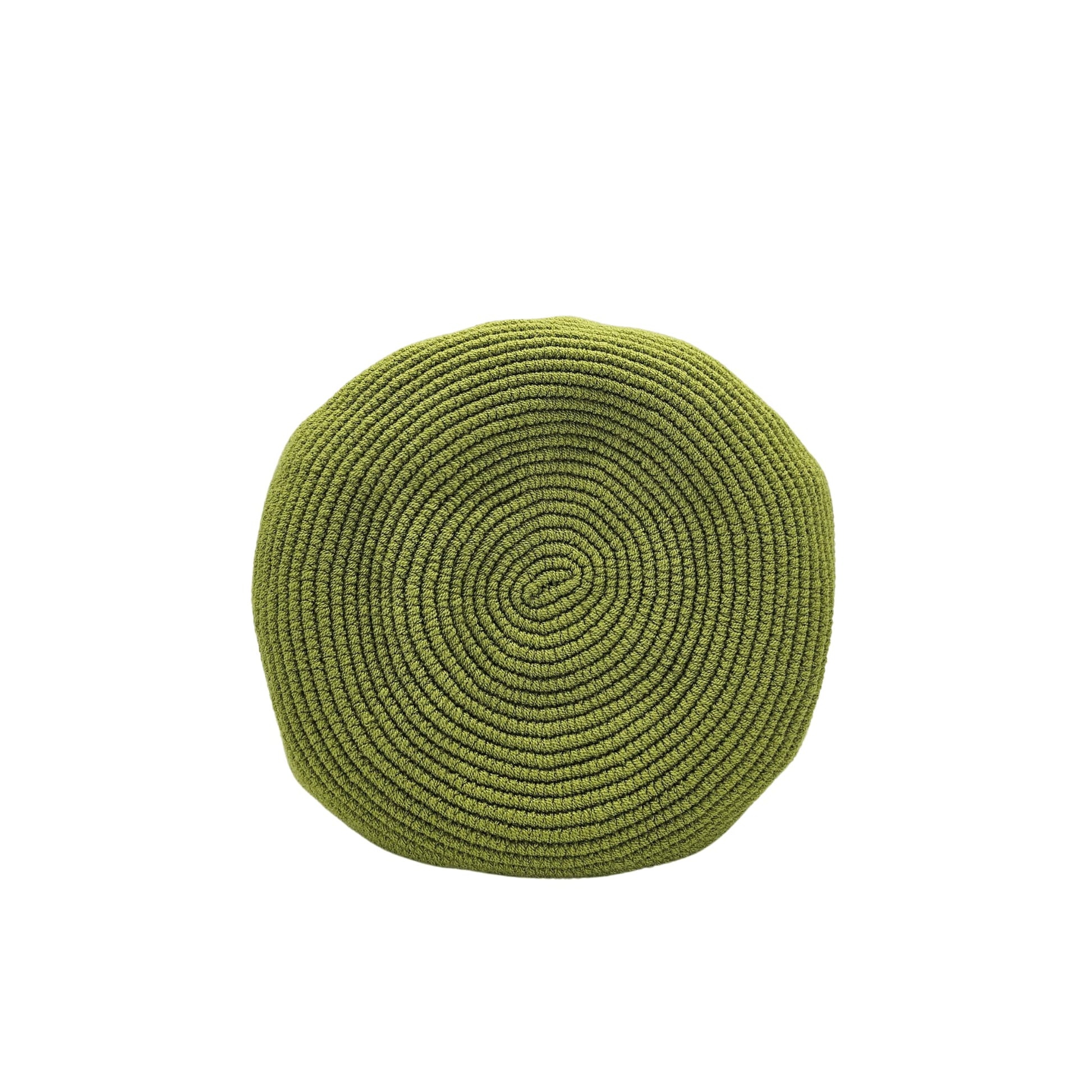 Handmade Wayuu bag in a vibrant green hue, featuring intricate woven details, braided drawstrings, and beige tassels. Ethically crafted by Colombian artisans.