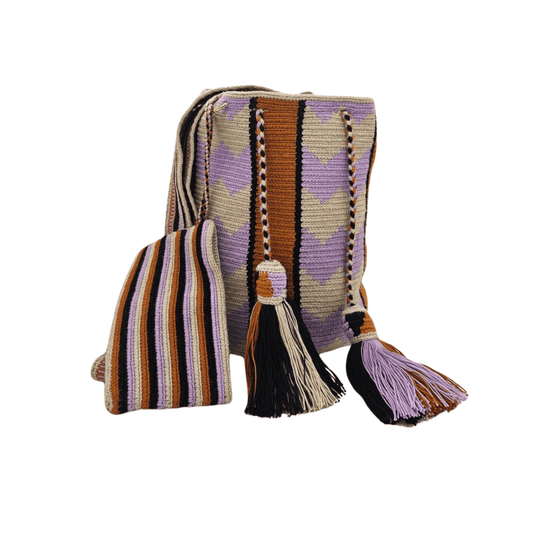 Colorful handmade Colombian Wayuu bag with intricate weaving and a small pouch for a cellphone. Perfect blend of tradition and style for everyday use.