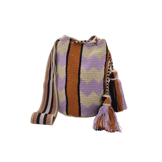 Colorful handmade Colombian Wayuu bag with intricate weaving and a small pouch for a cellphone. Perfect blend of tradition and style for everyday use.