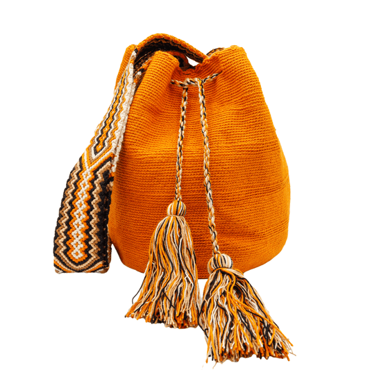 Handmade Wayuu bag by Wayuu artisans, this unique bag in orange color with colorful geometric macrame shoulder strap design is perfect for everyday use and any season. Made by Origin Colombia