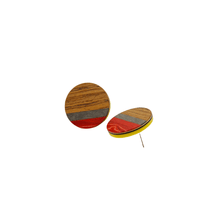 Load image into Gallery viewer, Madge Wooden Earrings - Origin Colombia

